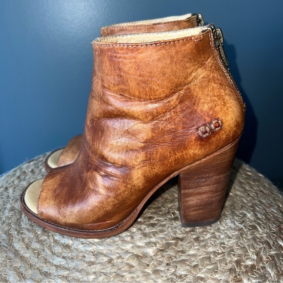 Bed Stu Onset Cobbler Series Peep Toe Bootie - Picture 4 of 10